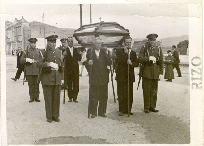 A SEMANA SANTA EN XINZO DE LIMIA (1954).