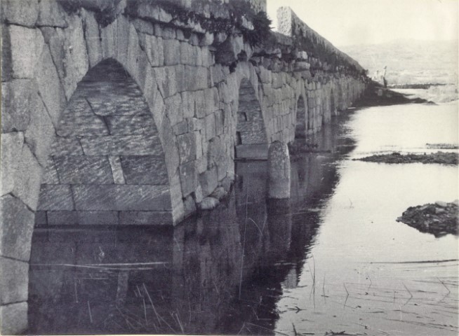 A ponte das Poldras na estrada de Xinzo a Celanova.