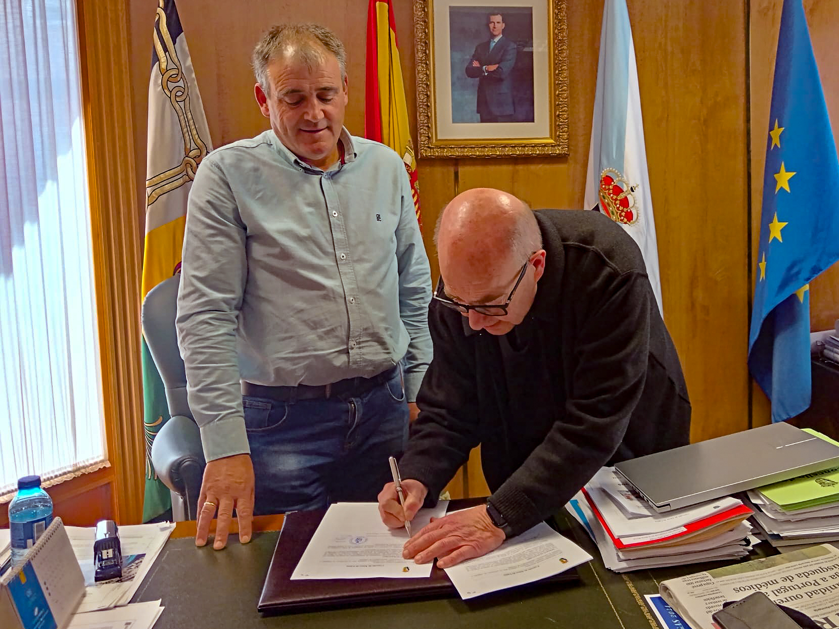 LA IMAGEN DE … | La renovación de la colaboración entre Concello y Esmuli