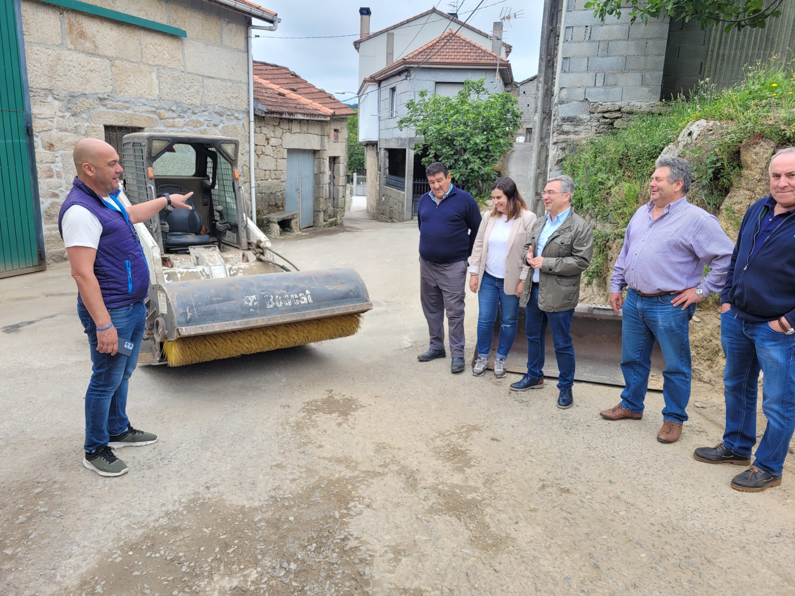 Rairiz recibe 48.000 euros para mejorar los accesos a Barracel y Quilmelas