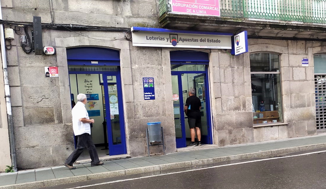 NOTICIAS XINZO | La patrona atrae a la suerte: vendido el segundo premio de la Lotería del Jueves