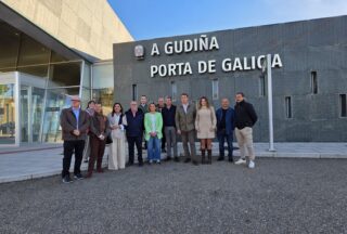 Inauguración da recuperación de trens de primeira hora na estación da Gudiña