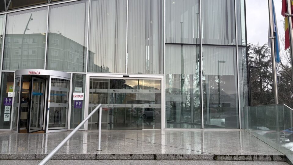 Condena por delito de ameazas nun conflito de custodia en Ourense