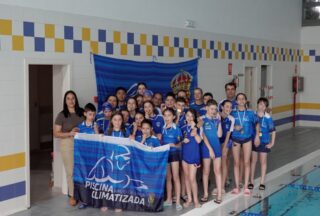 Encontro amistoso de natación en Xinzo