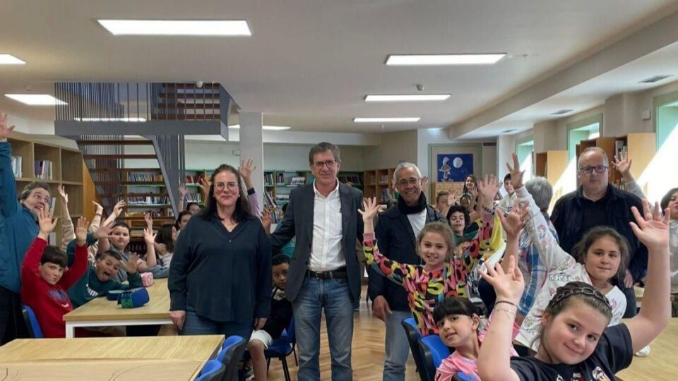 Animación á lectura na Biblioteca Pública Antelana para conmemorar as Letras Galegas
