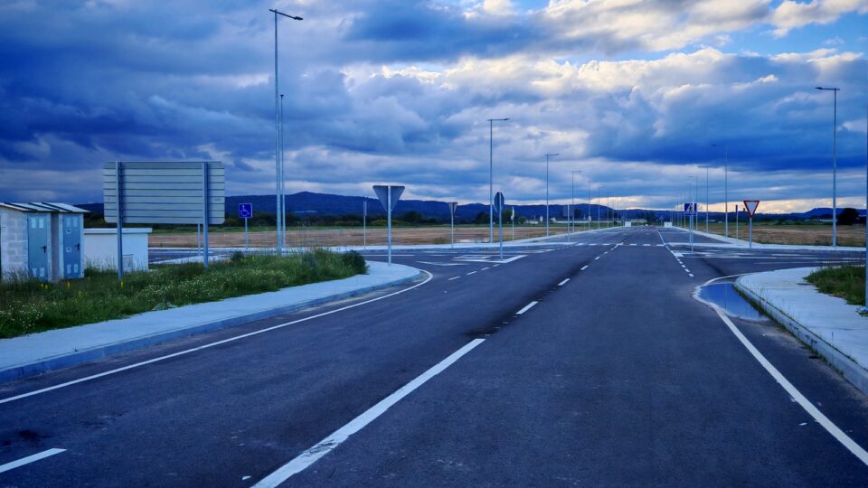 Retrasos na recepción da segunda fase do parque empresarial por deficiencias técnicas