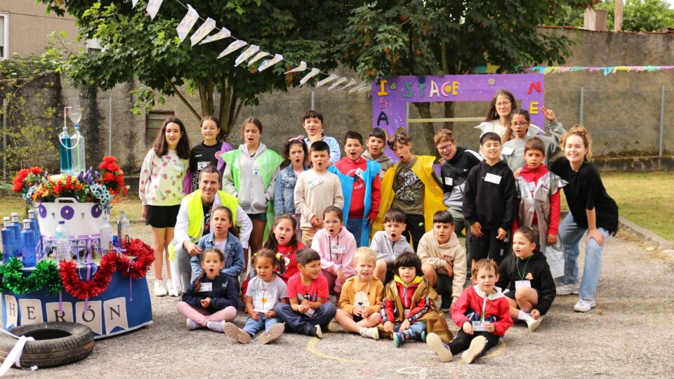 Primeira Feira da Ciencia no CEIP de Os Blancos e o CRA de Monterrei