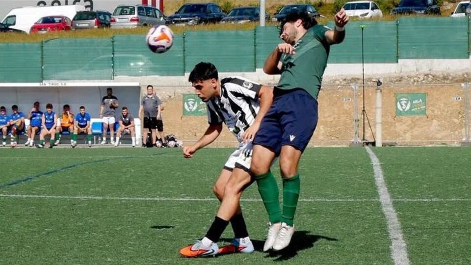 O Antela FC logra o ascenso tras vencer ao San Tirso nun partido decisivo
