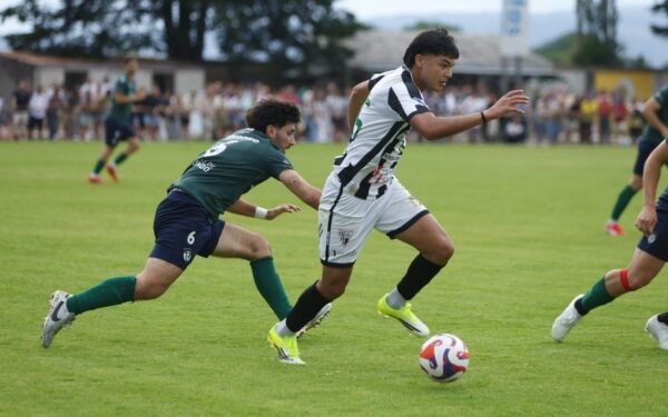 Empate sen goles entre Antela e San Tirso en A Moreira: o ascenso queda en aberto