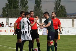 O Antela F.C. manteve o invicto na Moreira ante unha gran asistencia