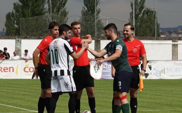O Antela F.C. manteve o invicto na Moreira ante unha gran asistencia