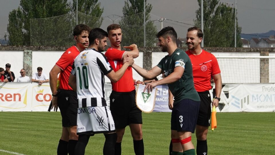 O Antela F.C. manteve o invicto na Moreira ante unha gran asistencia
