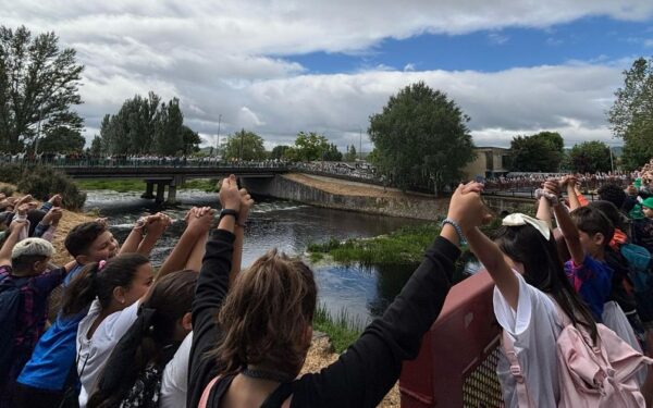 Xinzo de Limia e Ponte de Lima celebran a XIV edición do "Abrazo ao Río Limia"