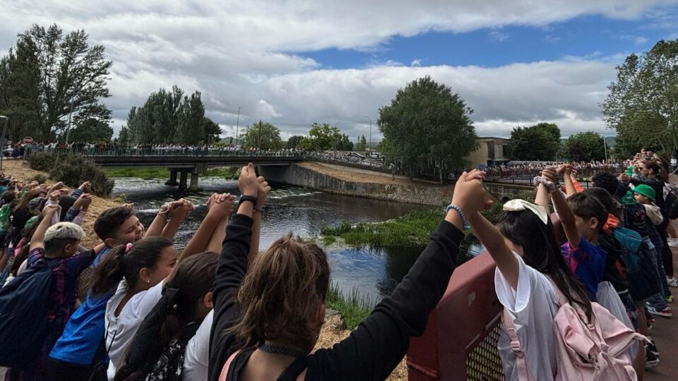 Xinzo de Limia e Ponte de Lima celebran a XIV edición do "Abrazo ao Río Limia"