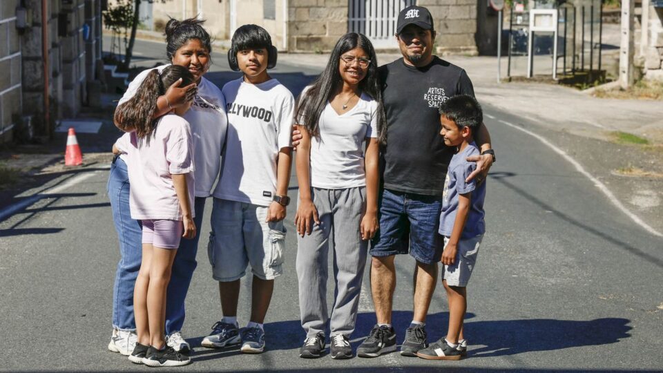 Familias ucranianas atopan refuxio e tranquilidade na aldea de Codosedo