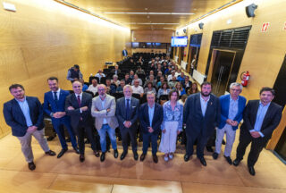 Luis Menor inaugura unha xornada sobre comunidades enerxéticas e mobilidade sostible en Ourense