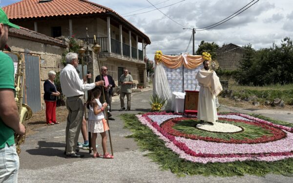 Laroá celebra as súas festas patronais na honra de San Pedro e o Corpus Christi