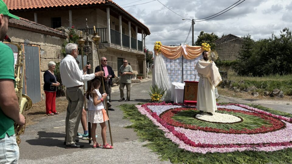 Laroá celebra as súas festas patronais na honra de San Pedro e o Corpus Christi