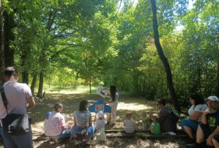 Vilar de Santos e Sarreaus clausuran o programa de Educación Infantil Familiar cunha xornada na natureza