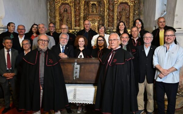 O Parlamento de Galicia reivindica o legado histórico e a cooperación do Couto Mixto