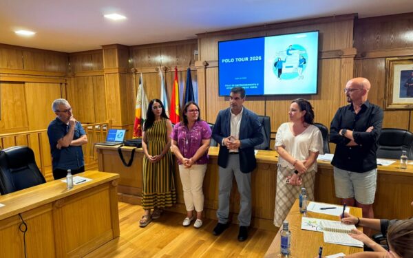 Xinzo de Limia acolle o "Polo Tour" para impulsar o comercio local e o emprendemento