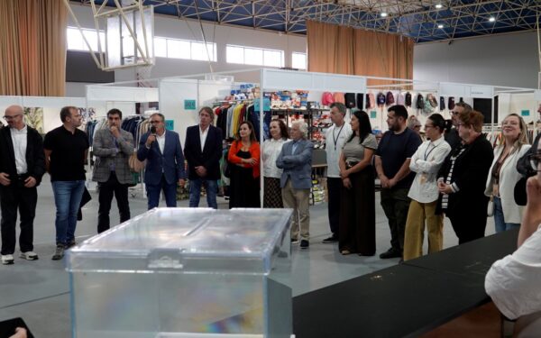 A feira do comercio de Xinzo destaca o traballo dos comerciantes locais