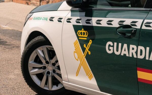 Investigan a unha muller por roubar na casa da súa exparella en Sandiás
