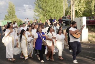 A Igrexa Evanxélica de Xinzo celebra o bautizo de cinco novos membros