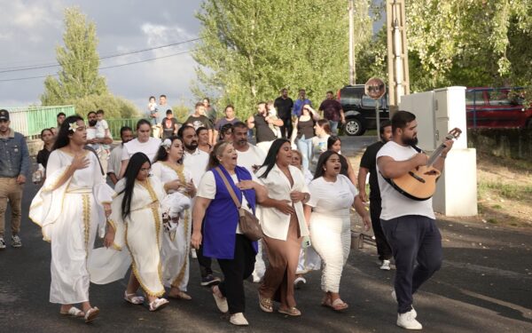 A Igrexa Evanxélica de Xinzo celebra o bautizo de cinco novos membros