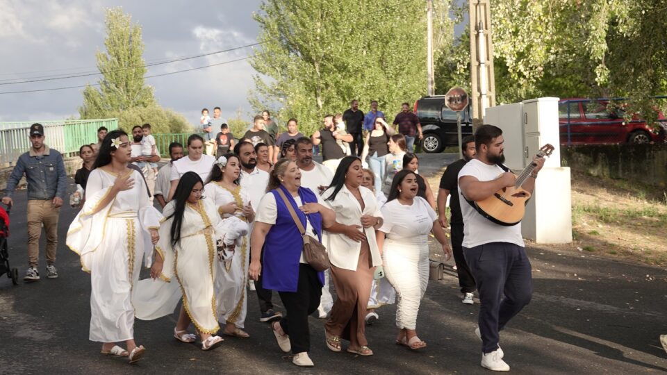 A Igrexa Evanxélica de Xinzo celebra o bautizo de cinco novos membros