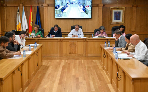 Xinzo aproba bonificacións para o centro LIMISI e define os festivos de 2027