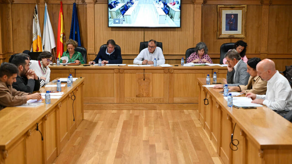 Xinzo aproba bonificacións para o centro LIMISI e define os festivos de 2027