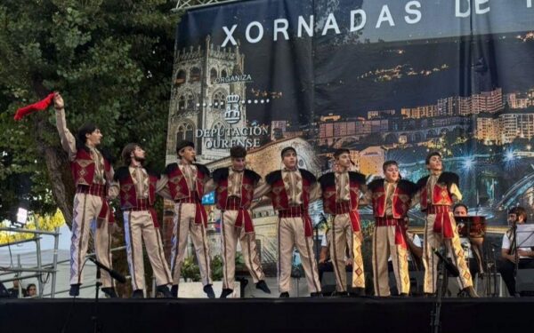 As Xornadas de Folclore levan a música de todo o mundo a Xinzo e O Carballiño este domingo