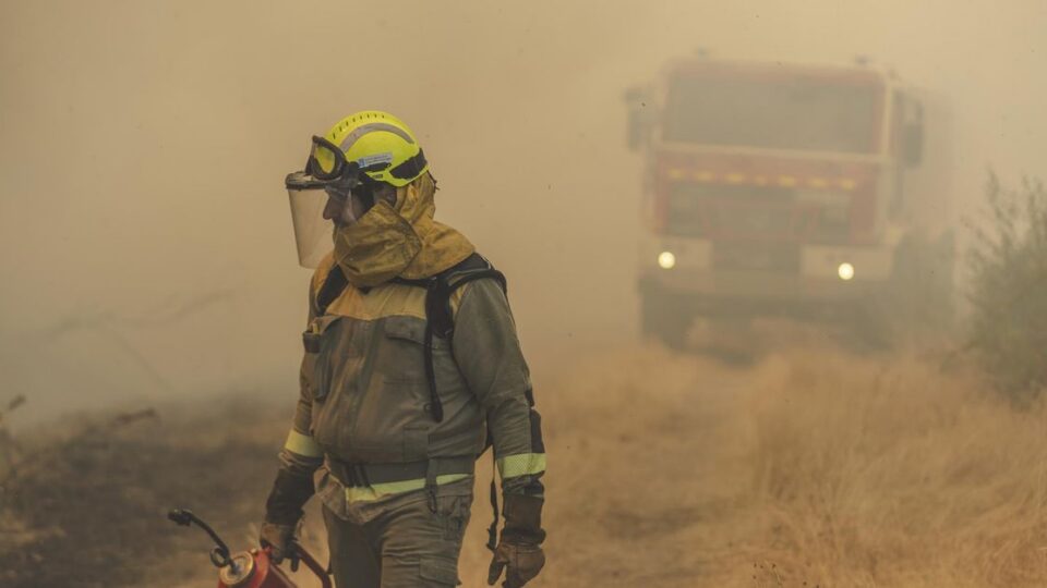 Estabilizado o incendio forestal de Baltar tras queimar 120 hectáreas