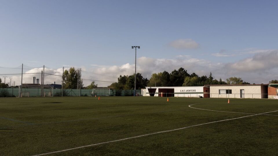 Seis concellos ourensáns recibirán 1,7 millóns da Xunta para mellorar instalacións deportivas e de emerxencias