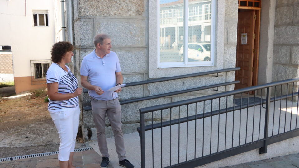 O Riós estrea melloras na Casa do Concello e no parque infantil cun investimento de 35.000 euros
