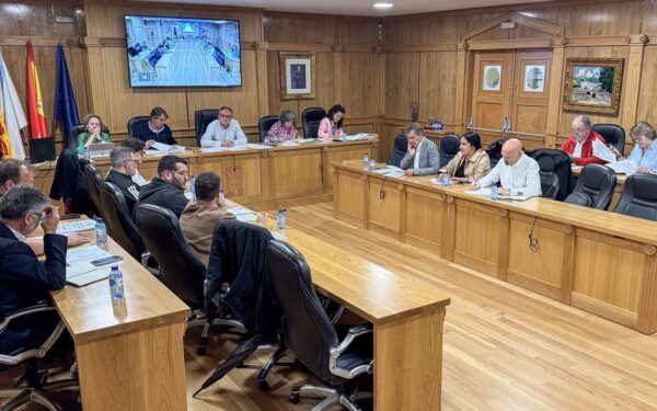 O Concello de Xinzo impulsará o centro de Limisi e asumirá o mantemento da travesía da N-525