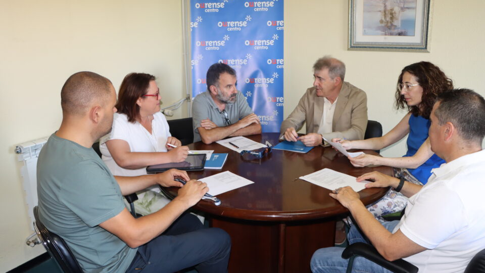 O comercio local de Ourense recibe máis de 260.000 euros en axudas da Xunta