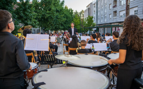 A Banda Infantil de Xinzo prepárase para o Certame Galego cun concerto na Praza de San Roque