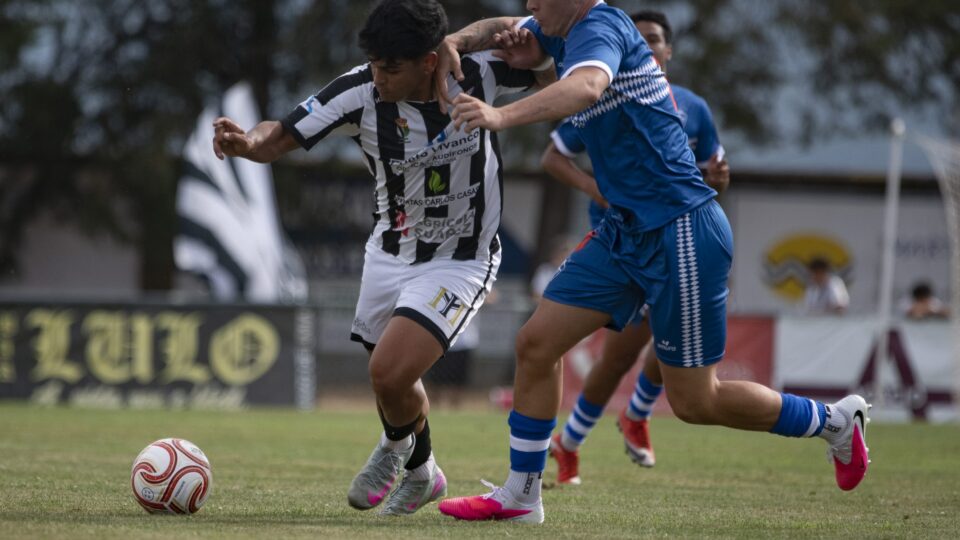 O Antela debuta en Terceira Federación este domingo contra o Viveiro