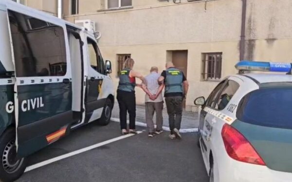 Detido un veciño de 74 anos por causar cinco incendios en Trasmiras