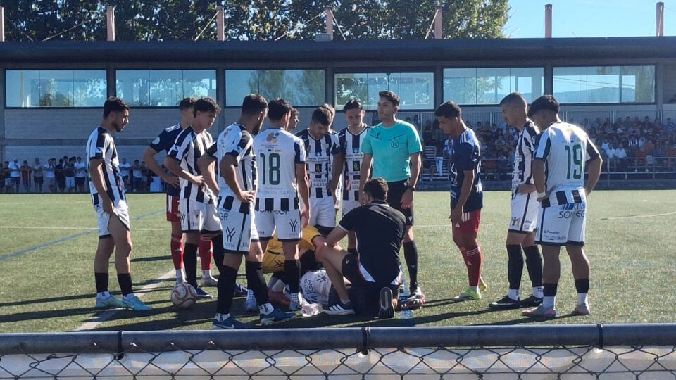 O Antela perde ante o Alondras nun debut marcado pola lesión de Iñaki