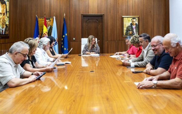 A Deputación de Ourense reparte 1,4 millóns en axudas a concellos e entidades