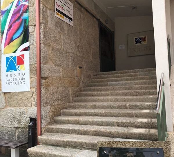 A Deputación de Ourense reparte 1,6 millóns de euros entre concellos, clubs e emprendedoras