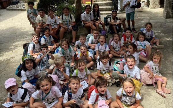 As familias da Limia reclaman máis servizos de conciliación tras esgotar as prazas do verán