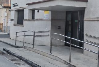 Dis que din que o concello de Xinzo ten a conta de correo das queixas e suxestións de adorno