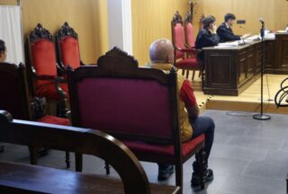 A Fiscalía pide 23 anos de cárcel para os pais dunha bebé maltratada en Ourense