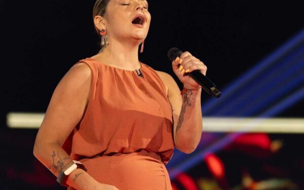 La limiana Esmeralda Fernández conquista a Fernando Daniel en The Voice Portugal | NOTICIAS XINZO