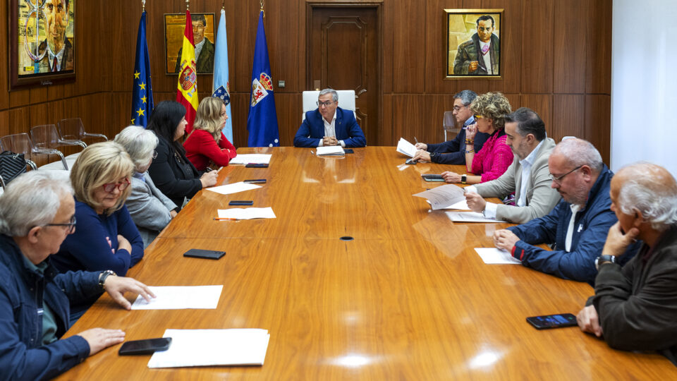 A Deputación de Ourense amplía o prazo para xustificar axudas de vivenda e aproba novos investimentos