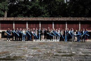 Rairiz de Veiga e Vilar de Barrio reciben a Bandera Verde de Galicia